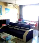 Двустаен апартамент в София, Докторски паметник