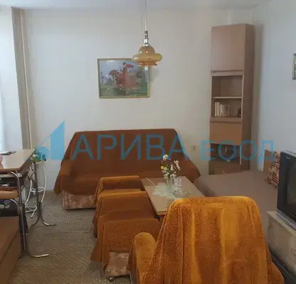 Снимка 3 — Двустаен апартамент в Хасково, Дружба 1
