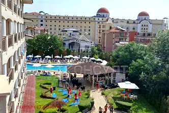 Двустаен апартамент в Бургас, Обзор