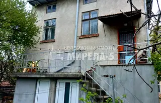 Етаж от къща в Русе, Център