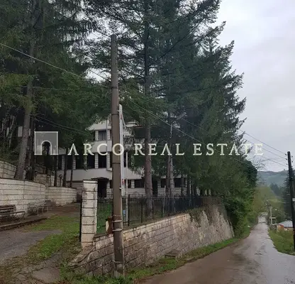 Photo 3 — Hotel in Oblast Lovech, Troyan