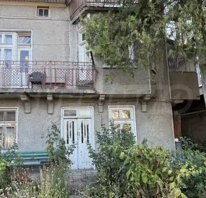 Снимка 2 — Къща във Велико Търново, Център