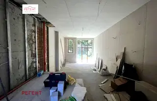 Къща в Габрово, Център