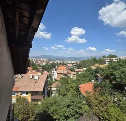 Photo 2 — House in Kyustendil, Centyr