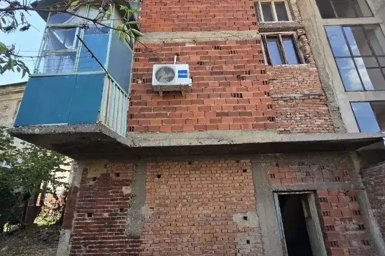 Къща в Кюстендил, Център