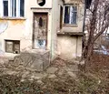 Снимка 2 — Къща в Перник, Център
