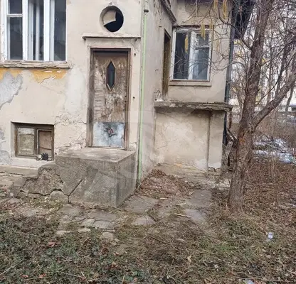 Photo 2 — House in Pernik, Centyr