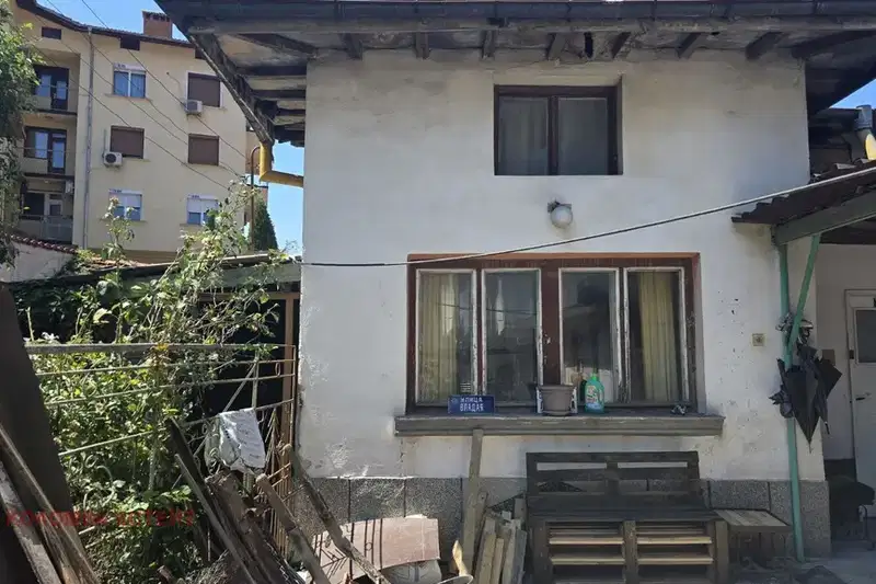 House in Smolyan, Dolno Raikovo