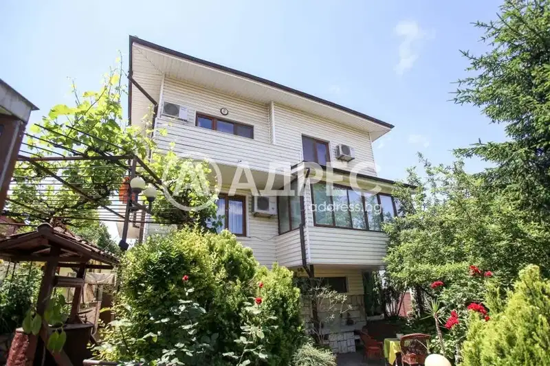 House in Sofiya, Dragalevci