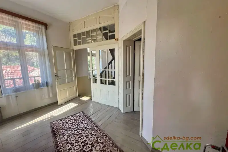 House in Gabrovo, Etyra