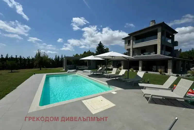Къща в Халкидики