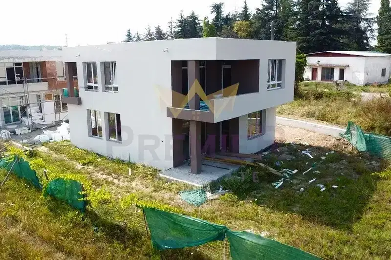 House in Varna, Borovec - Yug