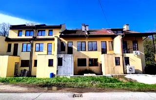 Къща в Габрово, Сарани