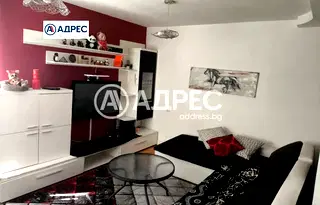 Къща в Раз, Варош