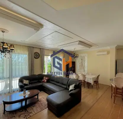 Photo 2 — Two-storey house with 3 rooms and sea view in Sveti Vlas