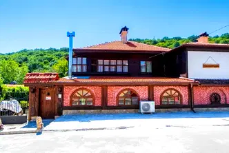 Къща в Бургас, с. Младежко