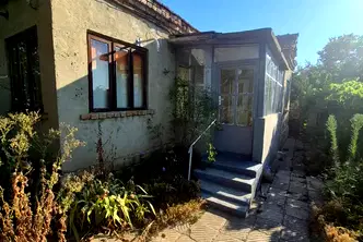 Къща в Добрич, с. Карапелит