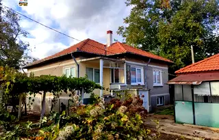Къща в Добрич, с. Захари Стояново