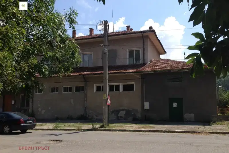 House in Oblast Pernik, Breznik