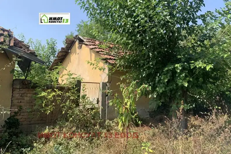 Къща в Плевен, с. Бреница