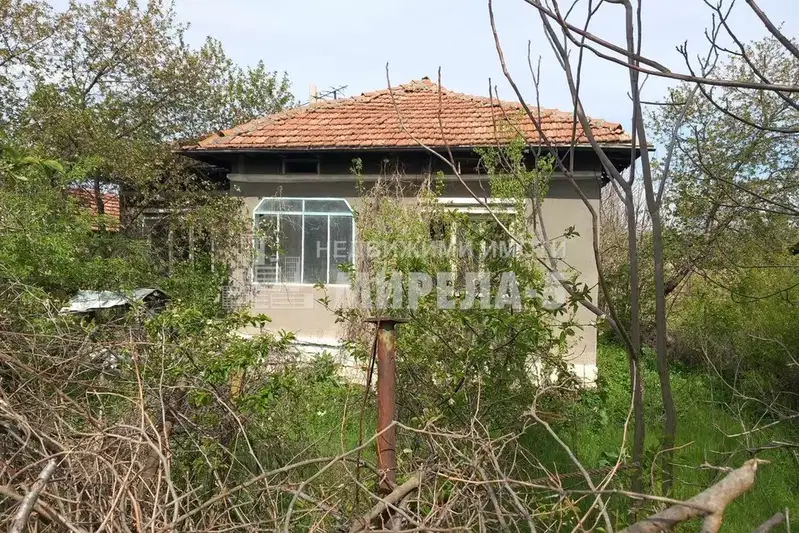 House in Oblast Ruse, Cenovo