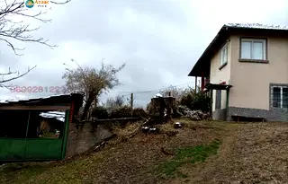 Къща в Русе, с. Церовец