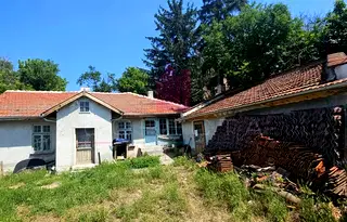 Къща в Русе, с. Червена вода