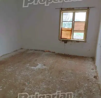 Photo 5 — House in Oblast Shumen, Bedjene