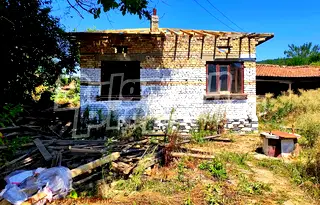 Къща в Шумен, с. Веселиново