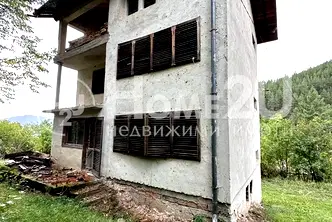 Къща в София, с. Луково