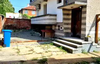Къща в Стара Загора, Чирпан