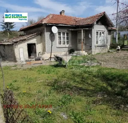 Снимка 2 — Къща във Варна, с. Бояна