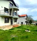 Къща във Варна, с. Равна гора
