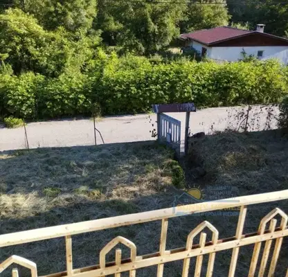 Снимка 4 — Къща във Велико Търново, с. Дрента