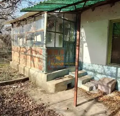 Снимка 2 — Къща във Велико Търново, с. Каранци