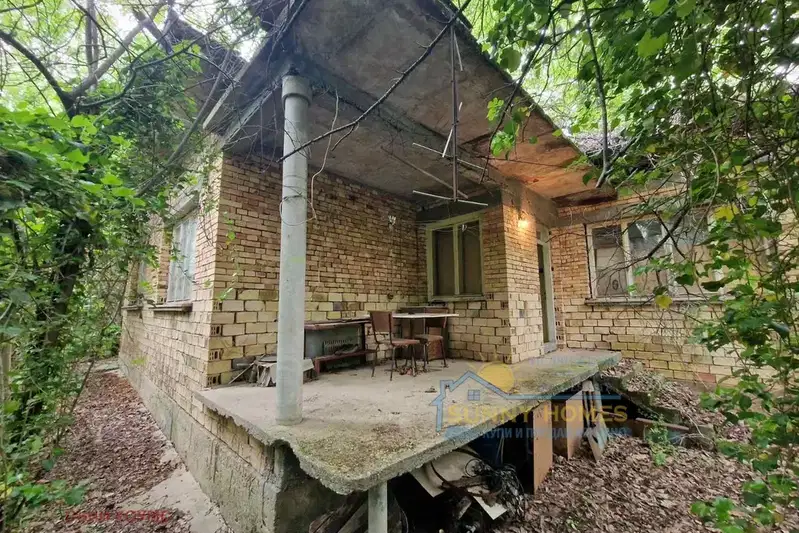 House in Oblast Veliko Tyrnovo, Maslarevo