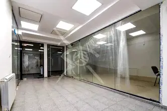 Магазин в София, Център