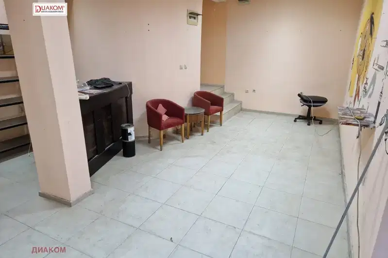 Магазин в Бургас, Център