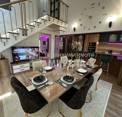 Photo 2 — 5-bedroom apartment in Ruse, Centyr