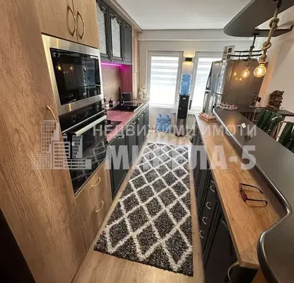 Photo 4 — 5-bedroom apartment in Ruse, Centyr