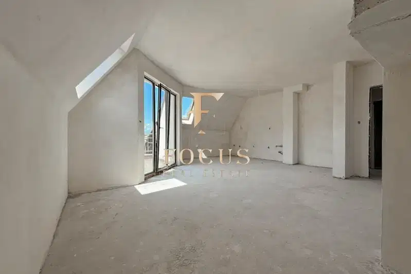 5-bedroom apartment in Plovdiv, Centyr
