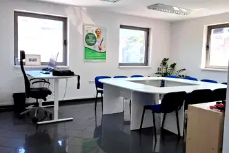 Офис в София, Център