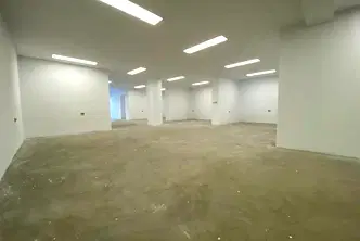 Офис в Русе, Център