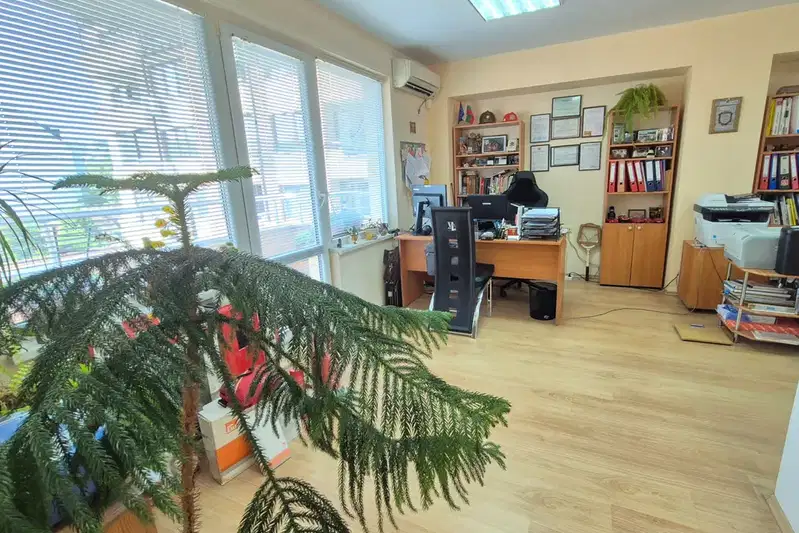 Office in Stara Zagora, Centyr
