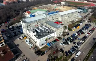 Офис във Варна, Младост 1
