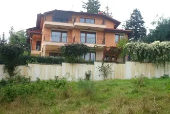 Парцел в Банкя