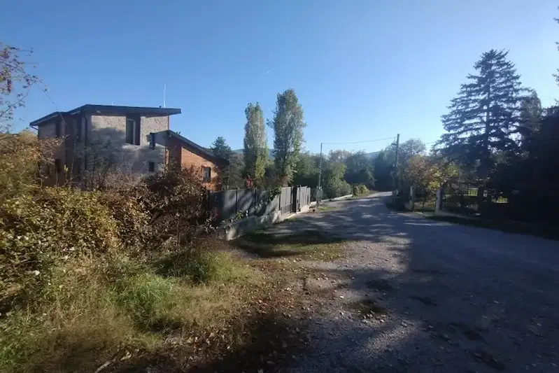 Парцел в Банкя