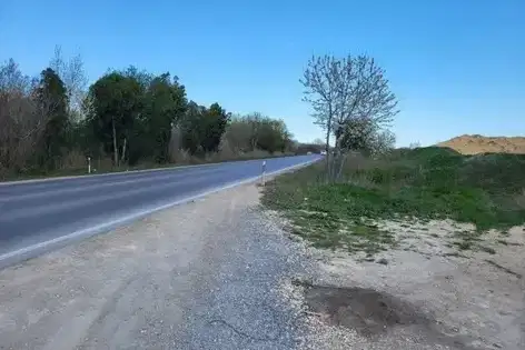 Парцел във Варна, Летище