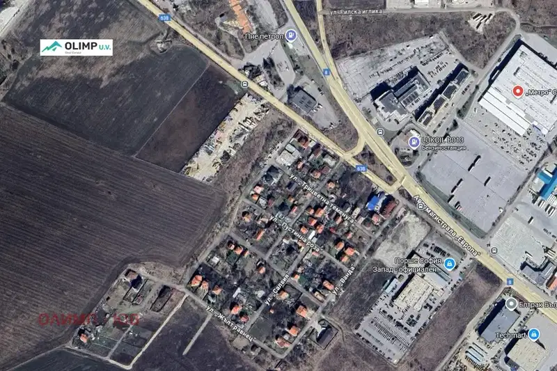 Парцел в София, Република 2