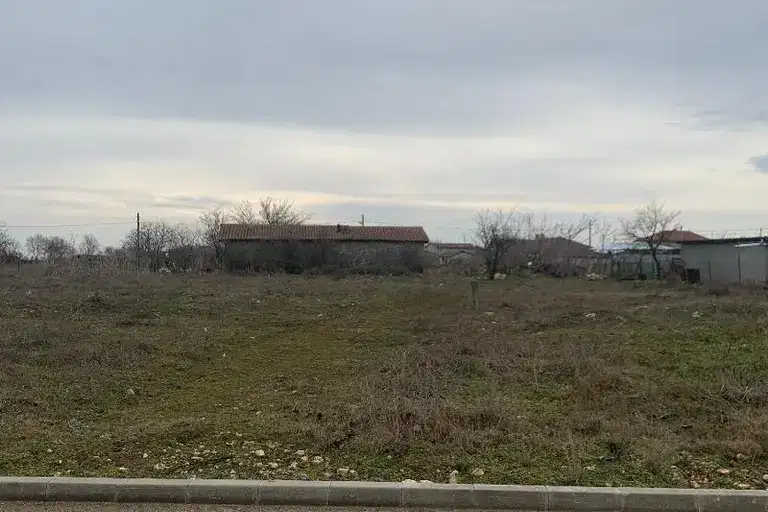 Plot in Dobrich, Bojurec